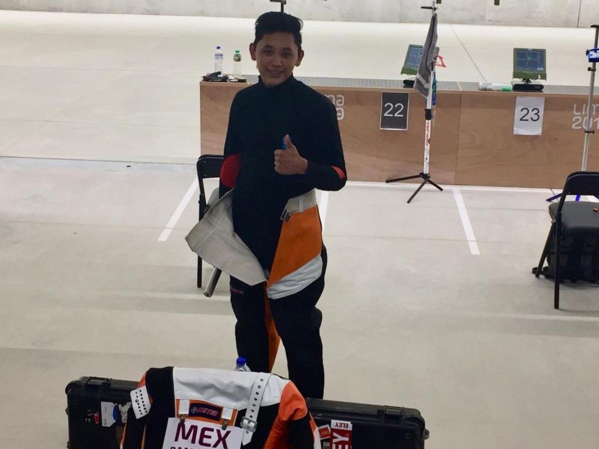  Mexicano Edson Ramírez logra plata y cuota olímpica en tiro deportivo