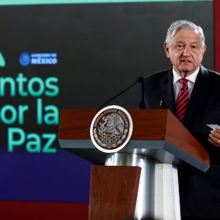 Imprudente, que periodista entrara sin permiso a Santa Lucía: López Obrador