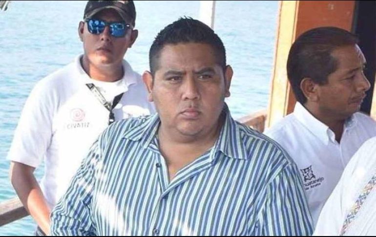 Edgar Nava falleció antes de las 10:00 de la mañana cuando un grupo armado lo atacó mientras recorría una playa con un grupo de niños. ESPECIAL