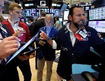 Las acciones seguras tuvieron un desempeño relativamente bueno, así como las compañías eléctricas y de bienes raíces. AP/R. Drew