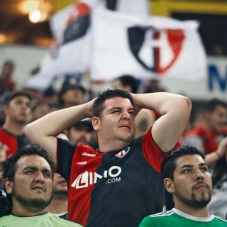 Arreglo, registro y debut para Cuero