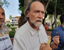 Gilberto Parra Rodríguez, coordinador del Centro Jalisciense del Adulto Mayor y el Migrante, aprovechó la manifestación de este sábado para dar a conocer sus peticiones. EL INFORMADOR/S. Blanco