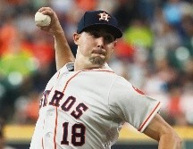 Aarón Sánchez vistió por primera vez la franela de los Astros y lució en la victoria de su equipo. AFP
