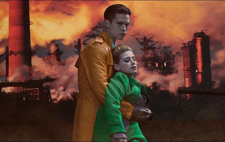 Reinhart usó sus palabras para decirle lo afortunada que es de amarlo. INSTAGRAM / lilireinhart