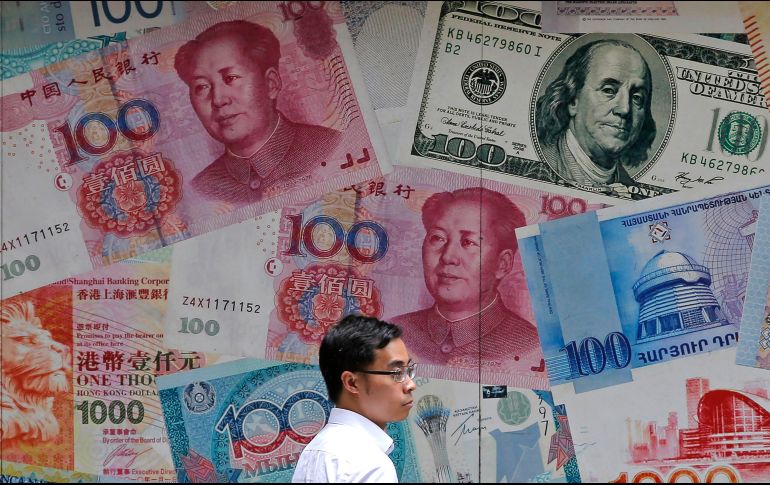 Un yuan más débil significa que los productos chinos denominados en dólares son más baratos, algo que ayudaría a frenar el efecto negativo de los nuevos aranceles estadounidenses sobre su competitividad. AP/ARCHIVO