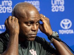 Con nueve medallas de oro olímpicas y una de plata, además de ocho títulos como campeón mundial, Carl Lewis fue considerado en su época rey de la velocidad en el atletismo, además de referente en la lucha por los derechos sociales. AFP / P. Ugarte