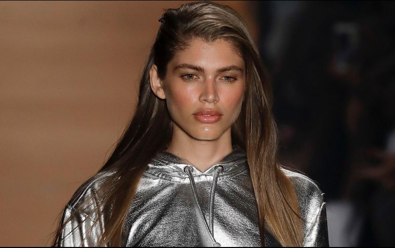 Sampaio fue la encargada dar el anuncio como nueva imagen de Pink. AP / ARCHIVO