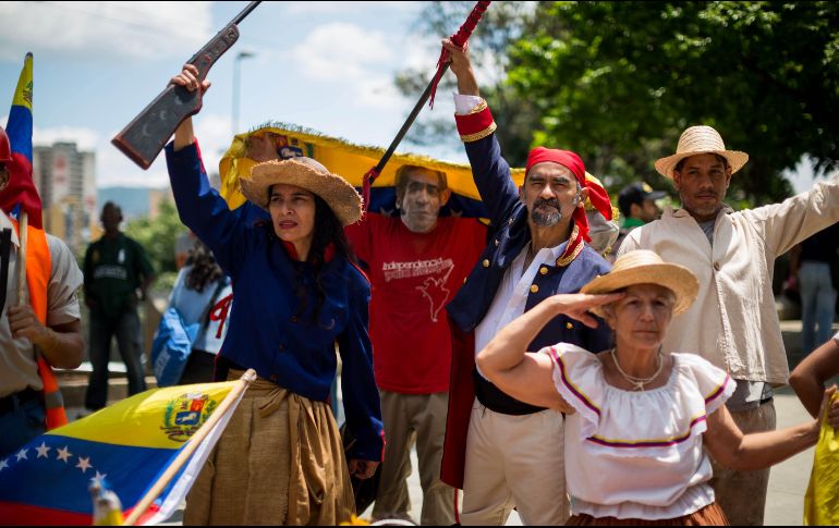 Venezolanos se manifiestan para exigir respeto a su soberanía nacional por parte de Estados Unidos. EFE/M. Guitérrez