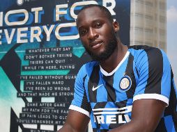 El nuevo jugador nerazzurro compartirá delantera con los argentinos Lautaro Martínez y, de momento, Mauro Icardi. TWITTER / @Inter