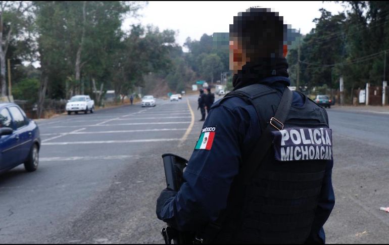 Aspecto del dispositivo de seguridad que se desplegó en Uruapan tras el hallazgo de los cadáveres. TWITTER@MICHOACANSSP
