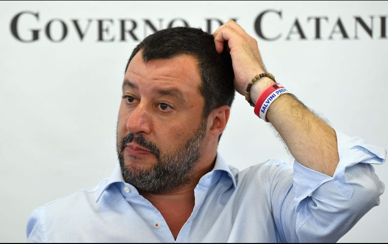 Salvini ha llegado a bloquear en los puertos a naves militares de Italia con inmigrantes a bordo. AFP/ARCH]IVO