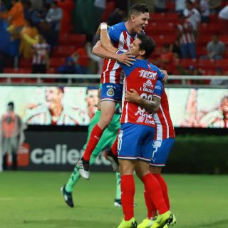 Santos será inolvidable para Torres y González