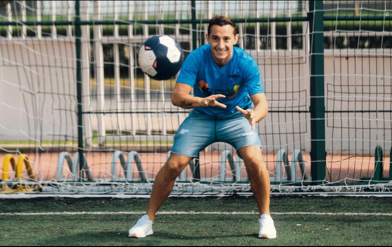 Guardado asegura que volverá a México no buscando una mejor paga, sino queriendo trascender con el Atlas y lograr algún título con el equipo de sus amores. EL INFORMADOR / G. Gallo