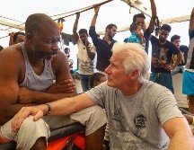 Gere habló con varios inmigrantes que han huido de Libia en embarcaciones precarias antes de ser rescatados. AP / V. Nicolosi