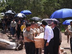 Los restos de la maestra Elsa Mendoza, una de las ocho víctimas mortales mexicanas en el tiroteo, fueron sepultados ayer en Ciudad Juárez. EFE/ARCHIVO