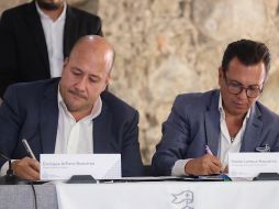 El presidente municipal, Pablo Lemus Navarro, adelantó que aún faltan otras 35 colonias para incorporar a los servicios del SIAPA, de lo cual actualmente se hace cargo el municipio. ESPECIAL/ Gobierno de Jalisco