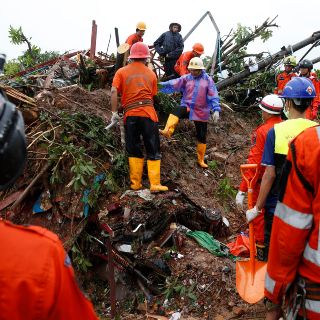 Sube a 41 los muertos por deslave en Birmania