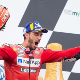 Dovizioso gana el MotoGP de Austria tras duelo con Marc Márquez