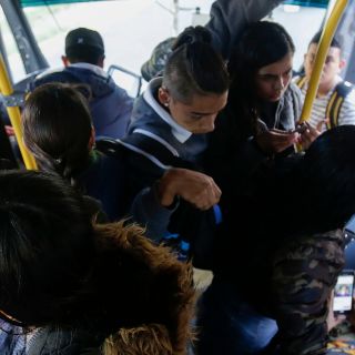 Crecen sanciones contra camiones por exceder pasaje