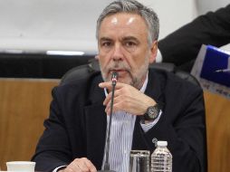 Ramírez Cuéllar considera que de esta manera pueden generarse recursos para cubrir necesidades en el ramo de la salud. NTX/ARCHIVO