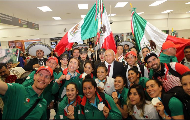 En total, la delegación mexicana obtuvo 136 preseas, las cuales la ubicaron en el tercer lugar del medallero general. NTX/G. Granados
