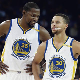 Stephen Curry acepta los cambios en los Warriors