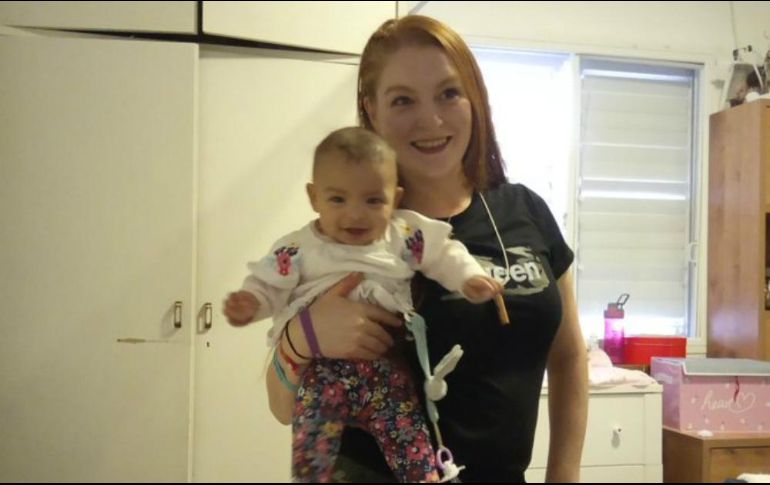 Josephine comparte un video en redes sociales donde muestra el momento en la que el bebé fue sacado del hogar. TWITTER / @Officialmarei