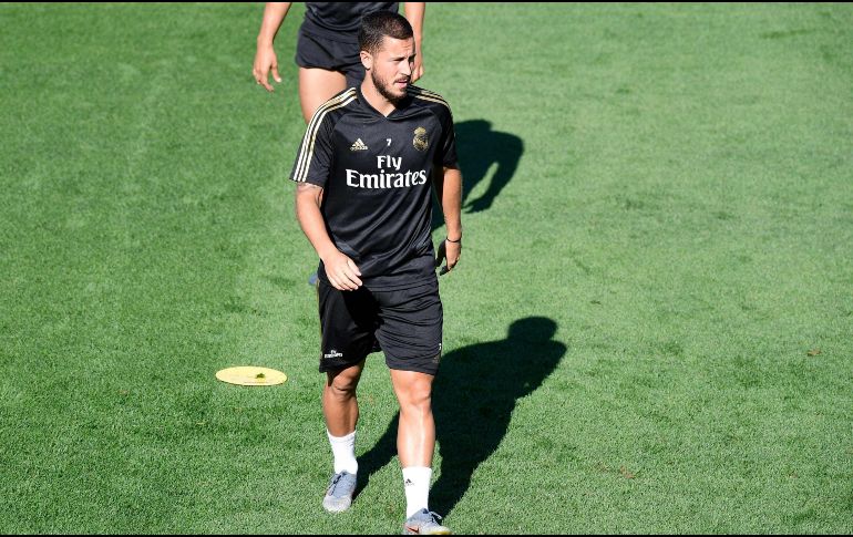 Según la edición digital del diario deportivo madrileño ''As'', Hazard podría estar de ''tres a cuatro semanas'' de baja. AFP / J. Soriano