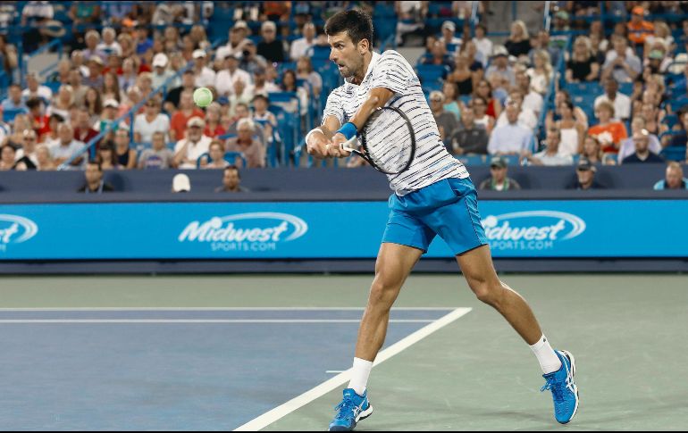 Novak Djokovic está cada vez más cerca del título en Cincinnati. AFP
