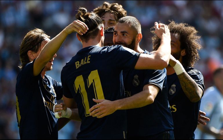 Apenas a los 12 minutos, el francés Karim Benzema adelantó a los merengues cuando remató a placer una asistencia de Gareth Bale. AFP / M. Riopa