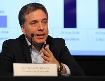 Nicolás Dujovne habla el 19 de julio de 2018, durante una conferencia de prensa para presentar el resultado fiscal del primer semestre del año, en Buenos Aires. EFE/M. Rodríguez