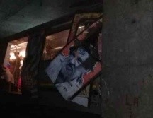 El vehículo salió de los rieles cuando se desplazaba a baja velocidad, impactando contra el túnel, debido a lo cual una puerta se desprendió. TWITTER/@MarkoRamius78