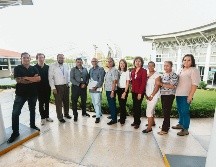 Equipo. De izquierda a derecha, Óscar Haro, Luis Lara, Gustavo Cortés, Edgardo Meza, César Santana, Silvia Ramos, Sofía Camarena, María Elena Zambrano, María de Jesús Garín, Guadalupe López y María Eugenia Rodríguez. EL INFORMADOR / G. Gallo