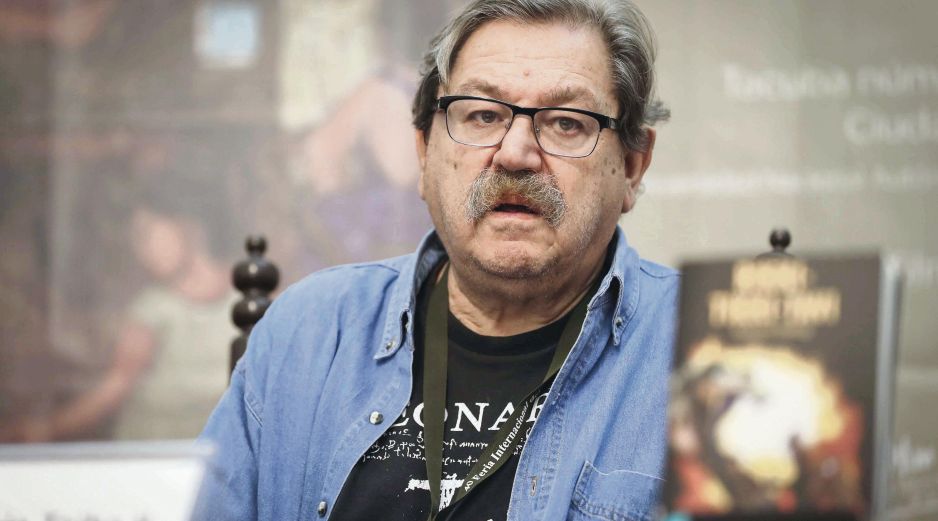 El director general del FCE, satisfecho con el ahorro. EL UNIVERSAL