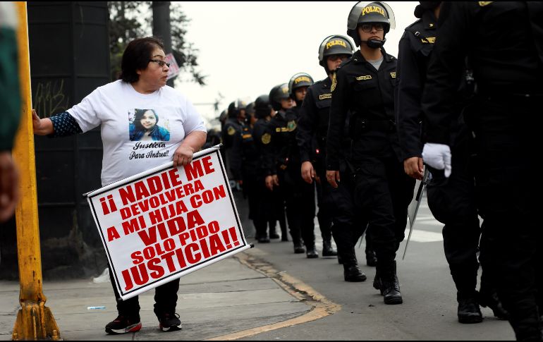 En Perú muere una mujer cada día y los casos de tentativa de feminicidio suman unos 150 más hasta la fecha. EFE/J. Marcha