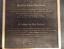 La placa conmemora a Okjokull, que yacía encima del volcán Ok. 