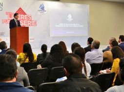 El dirigente de Coparmex Jalisco explica que muchos trabajadores que viven fuera de la Zona Metropolitana de Guadalajara tienen que trasladarse a la ciudad para recibir los servicios. TWITTER/ @garzamarin