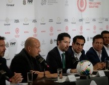 El gobernador Enrique Alfaro acudió al evento de presentación del torneo al igual que el secretario de la Concacaf. EL INFORMADOR / F. Atilano