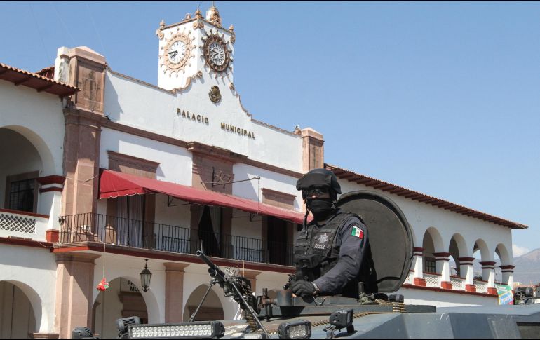 Los hechos se registraron en 2015, contra personas que presuntamente habían tomado el palacio municipal de Apatzingán. NTX/ARCHIVO