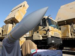 El Bavar 373, capaz de detectar 100 blancos de forma simultánea, fue dado a conocer durante una ceremonia en Teherán con motivo del Día Nacional de la Industria Defensiva. EFE/EPA/Oficina de la Presidencia de Irán