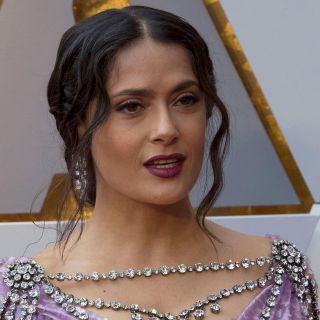 Piden a Salma Hayek ayude al Amazonas