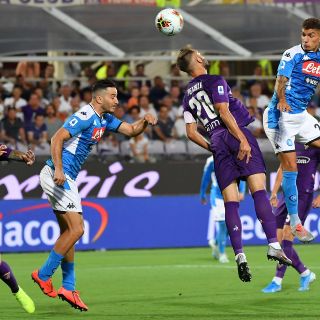 Sin "Chucky" Lozano, Napoli se lleva el triunfo sobre Fiorentina