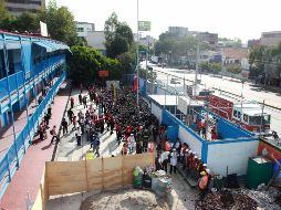 Desgraciadamente hay muchas escuelas en mal estado, sobre todo las escuelas que fueron afectadas por los sismos que todavía no se terminan de rehabilitar, explica AMLO. NTX/ ARCHIVO