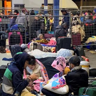 Últimos venezolanos ingresan a Ecuador antes del requisito de visa