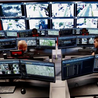 Sancionan con 53.7 millones a proveedora del Escudo Urbano