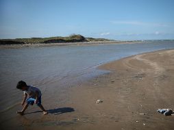 La playa sin muro entre México y EU por la que no cruzan migrantes