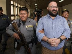 Los titulares de la Policía Federal Ministerial y la Ficalía veracruzana podrían recibir una multa de ocho mil 449 pesos cada uno si el testigo no comparece. AP/ARCHIVO