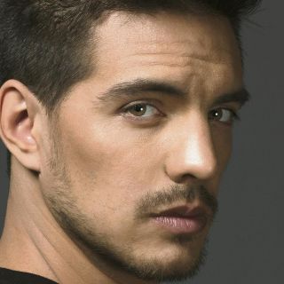 Club inglés ficharía a Vadhir Derbez