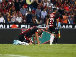 La frustración hizo presa a los jugadores del Atlas luego de permitirle a Tigres la igualada a un gol en los minutos finales del juego. EL INFORMADOR / A. Camacho