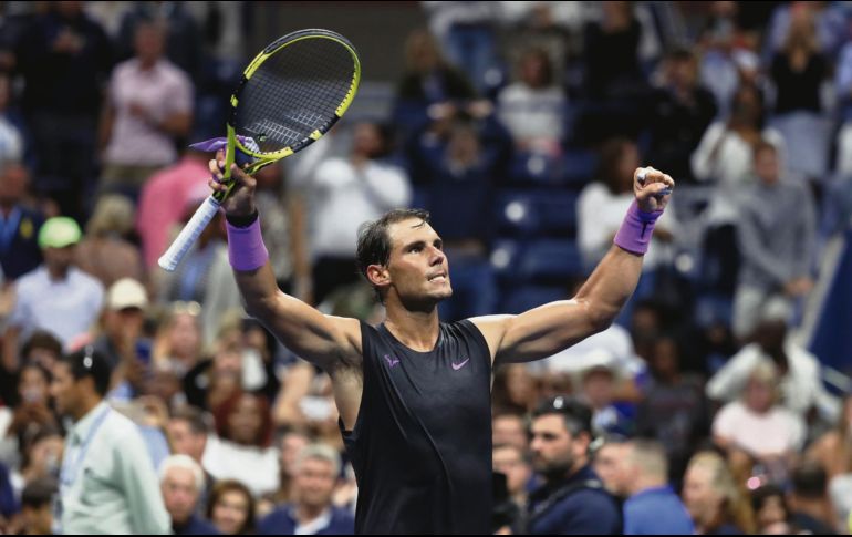 Rafael Nadal celebra tras eliminar a John Millman en su primer encuentro en el Abierto de Estados Unidos. AFP